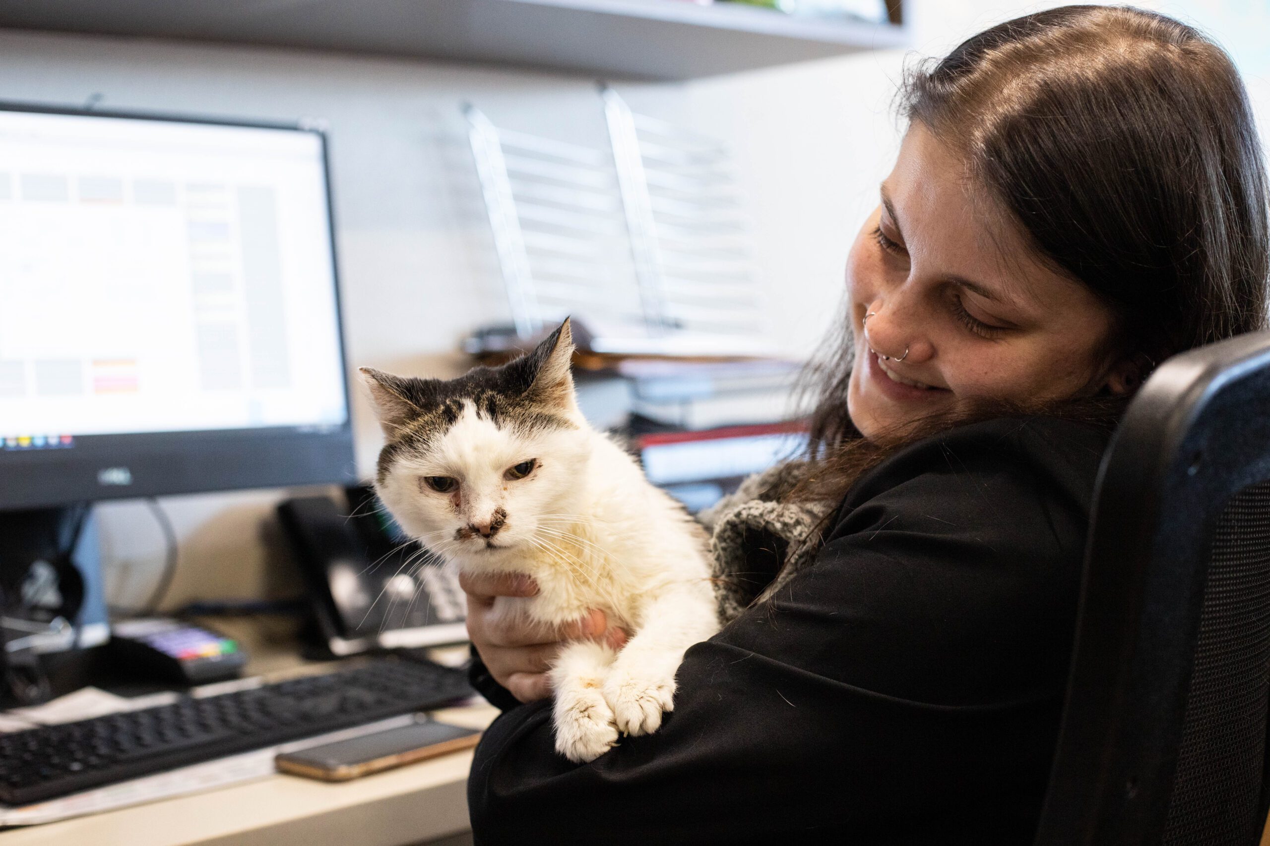 Practice Reduces Call Volume and Sees an Increase in New Clients with PetDesk | 0422 Center Veterinary Clinic 9062 scaled